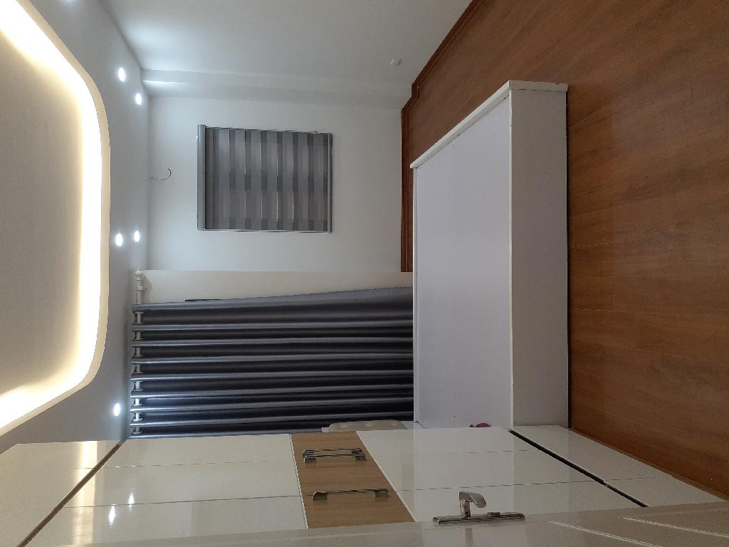 BÁN NHÀ NGÕ 79 DƯƠNG QUẢNG HÀM, 20M RA Ô TÔ ĐỖ, NỘI THẤT MỚI ĐẸP, 5 TẦNG 3 PHÒNG NGỦ RỘNG - BÁN NHANH 8.8 TỶ CÓ TL